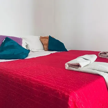 Homestay Double Room, Shared Bathroom *