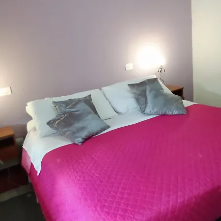 Double Room, Shared Bathroom *